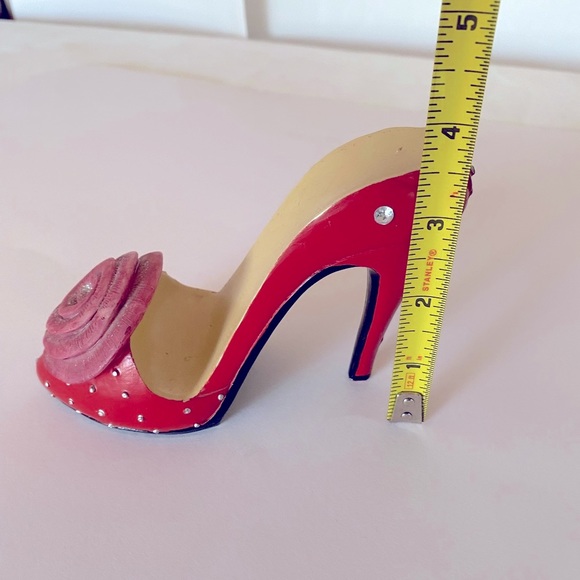 Porcelain High heel cell phone/glasses holder. Adorable/New - Picture 4 of 11